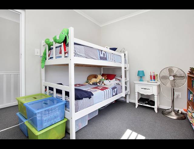 3 BEDROOM TOWNHOUSE TO LET IN KENILWORTH UPPER
